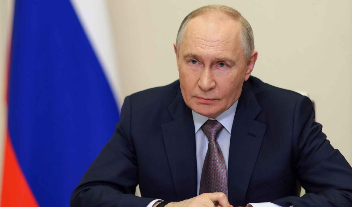 Russlands president Vladimir Putin leder et regjeringsmøte fra sin residens i Novo-Ogaryovo utenfor Moskva den 18. mars 2026. Foto: Gavriil Grigorov / Sputnik / Kreml via AP / NTB. Russlands president Vladimir Putin leder et regjeringsmøte fra sin residens i Novo-Ogaryovo utenfor Moskva den 18. mars 2026. Foto: Gavriil Grigorov / Sputnik / Kreml via AP / NTB.