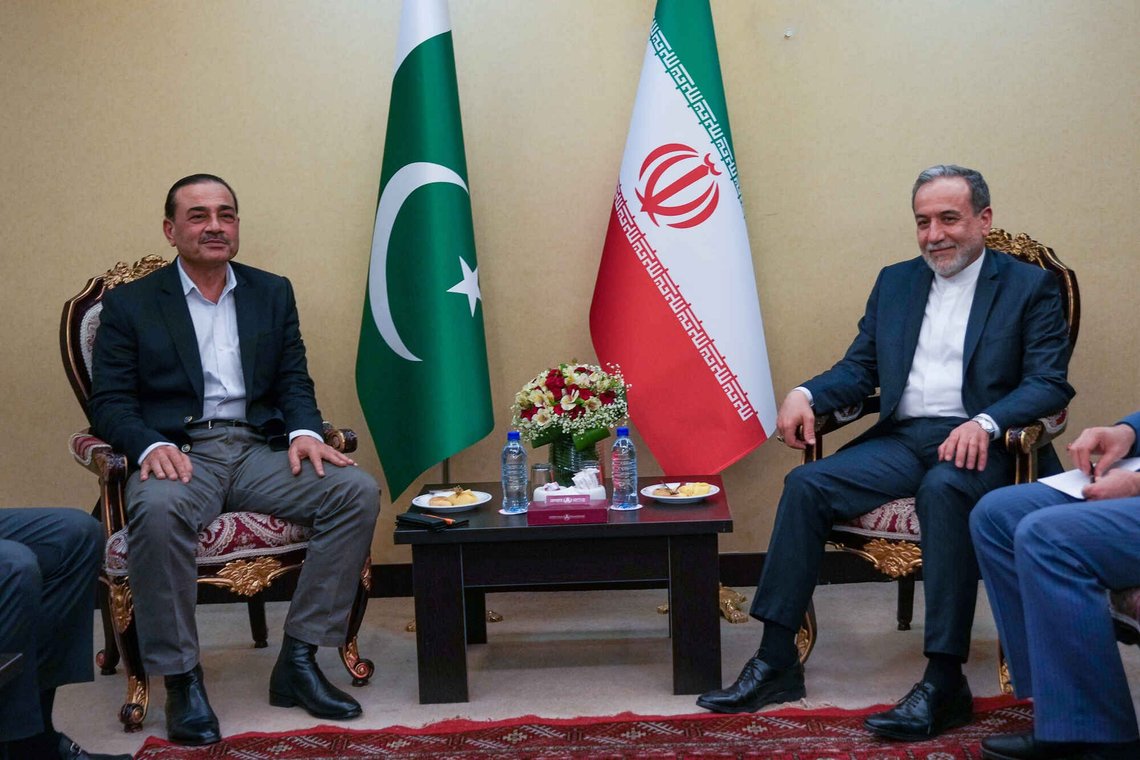 In this photo released by the Iranian Foreign Ministry, Iranian Foreign Minister Abbas Araghchi, right, meets with Pakistan's Army Chief Field Marshal Gen. Asim Munir in Tehran, Wednesday, April 15, 2026. (Iranian Foreign Ministry via AP) In this photo released by the Iranian Foreign Ministry, Iranian Foreign Minister Abbas Araghchi, right, meets with Pakistan's Army Chief Field Marshal Gen. Asim Munir in Tehran, Wednesday, April 15, 2026. (Iranian Foreign Ministry via AP)