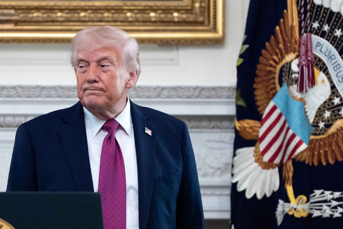 USAs president Donald Trump er fornøyd med Senatets avgjørelse i dag. Her er Trump avbildet i Det hvite hus tirsdag. Foto: Alex Brandon / AP / NTB USAs president Donald Trump er fornøyd med Senatets avgjørelse i dag. Her er Trump avbildet i Det hvite hus tirsdag. Foto: Alex Brandon / AP / NTB