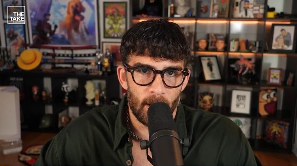 Hasan Piker er en amerikansk venstreradikal influenser og podcaster. Stillbilde Al Jazeera Hasan Piker er en amerikansk venstreradikal influenser og podcaster. Stillbilde Al Jazeera