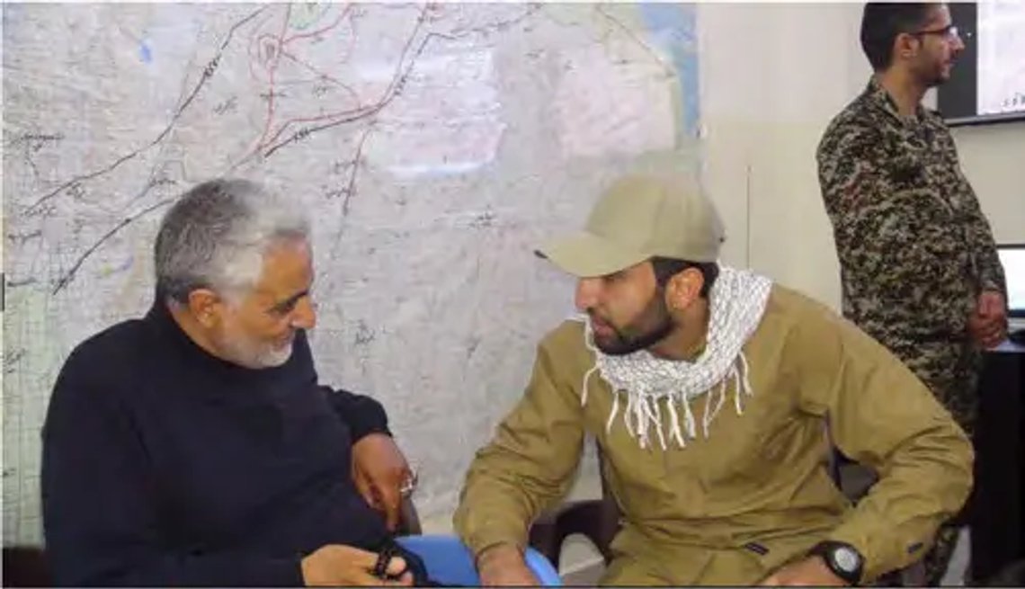 Al-Saadi sammen med Soleimani Al-Saadi sammen med Soleimani