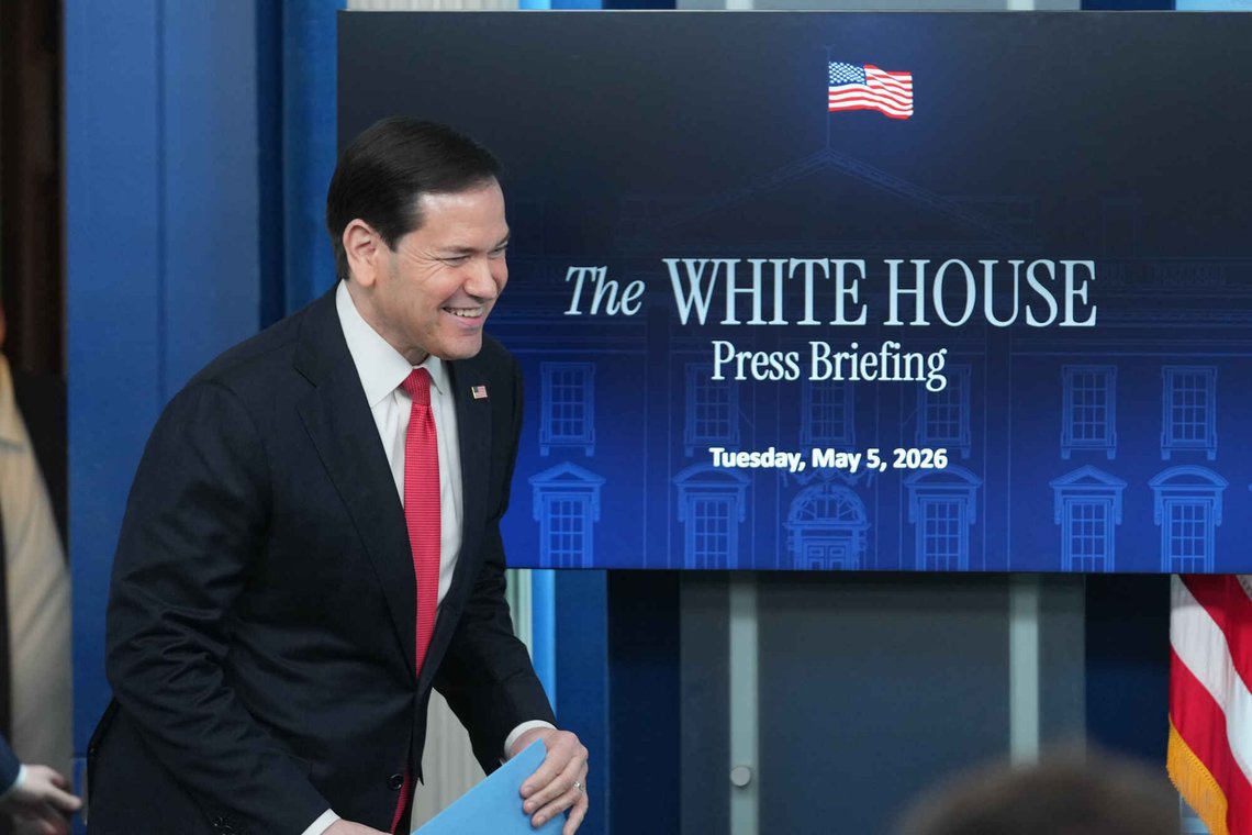USAs utenriksminister Marco Rubio hadde med seg gode nyheter til pressekonferansen i Det hvite hus i går. (Foto: AP Photo/Mark Schiefelbein) USAs utenriksminister Marco Rubio hadde med seg gode nyheter til pressekonferansen i Det hvite hus i går. (Foto: AP Photo/Mark Schiefelbein)