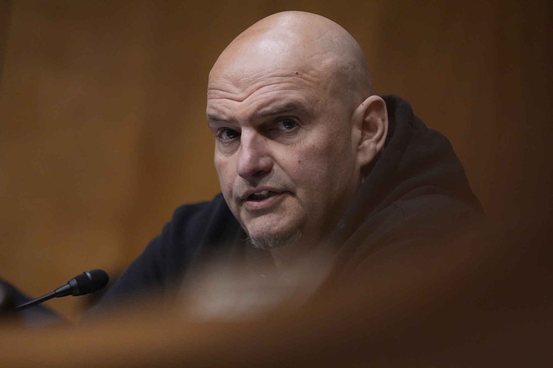 John Fetterman. Foto: AP /Manuel Balce Ceneta/ NTB John Fetterman. Foto: AP /Manuel Balce Ceneta/ NTB