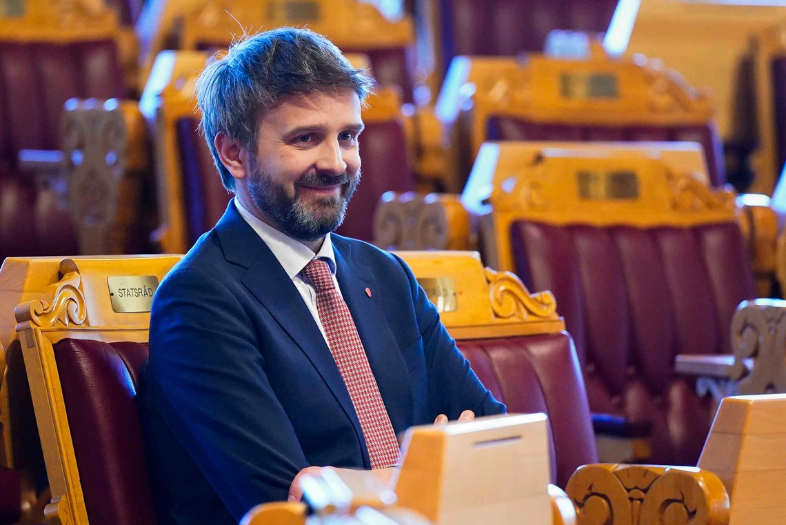Blid og fornøyd: Jan Christian Vestre i Stortinget den 23. april 2026. Foto: Håkon Mosvold Larsen / NTB. Blid og fornøyd: Jan Christian Vestre i Stortinget den 23. april 2026. Foto: Håkon Mosvold Larsen / NTB.