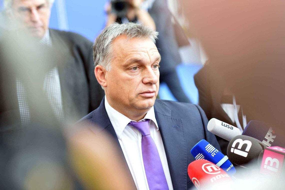 Viktor Orbán og partiet Fidesz er gjennom flere år blitt aktivt sensurert av en av Ungarns største nyhetstjenester. Foto: European People's Party / CC-BY-2.0 Viktor Orbán og partiet Fidesz er gjennom flere år blitt aktivt sensurert av en av Ungarns største nyhetstjenester. Foto: European People's Party / CC-BY-2.0