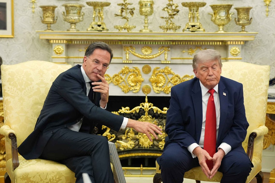 President Donald Trump møtte NATOs generalsekretær Mark Rutte i Det ovale kontor i Det hvite hus, onsdag 24. juni 2026. Foto: AP /Jacquelyn Martin/ NTB President Donald Trump møtte NATOs generalsekretær Mark Rutte i Det ovale kontor i Det hvite hus, onsdag 24. juni 2026. Foto: AP /Jacquelyn Martin/ NTB