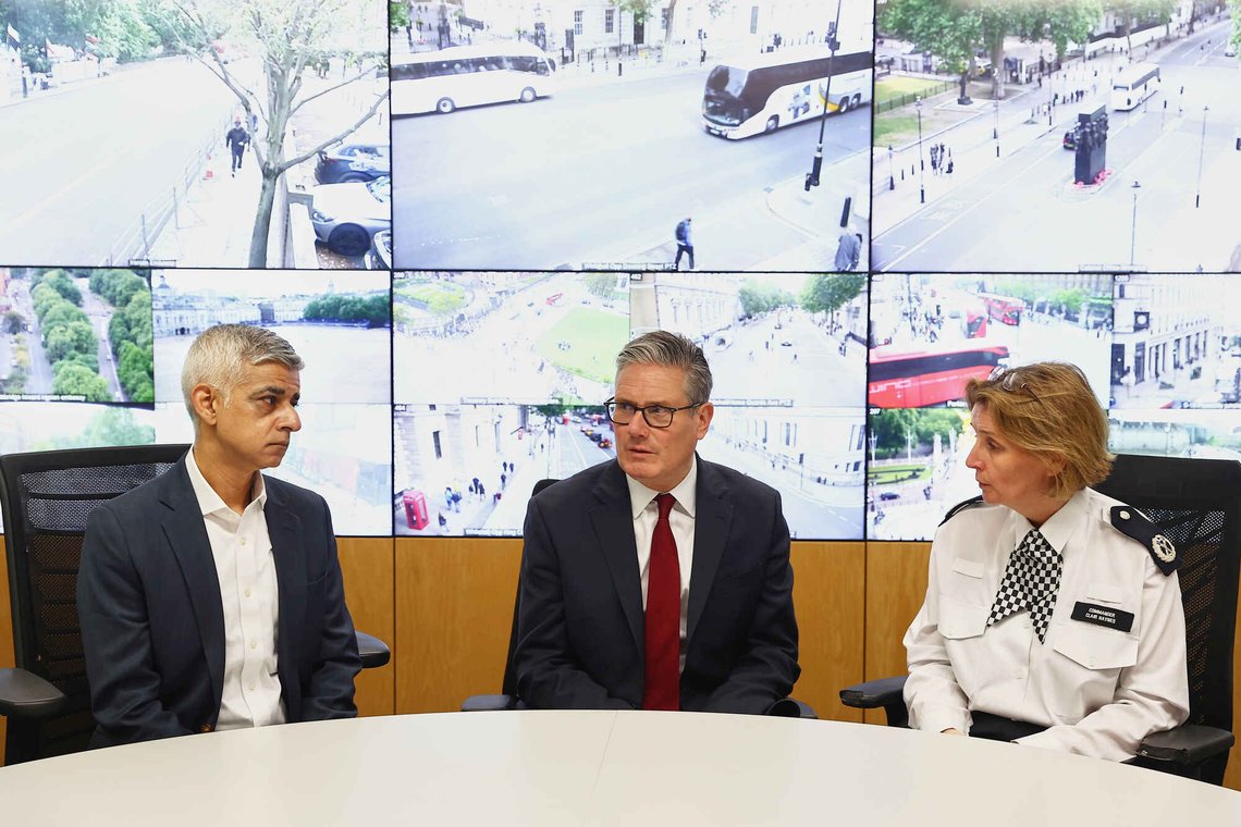 From left, Mayor of London Sadiq Khan, Prime Minister Keir Starmer and Commander Clair Haynes meet police officers to discuss operational planning, in London, Friday, May 15, 2026. (Peter Nicholls/Pool Photo via AP) From left, Mayor of London Sadiq Khan, Prime Minister Keir Starmer and Commander Clair Haynes meet police officers to discuss operational planning, in London, Friday, May 15, 2026. (Peter Nicholls/Pool Photo via AP)
