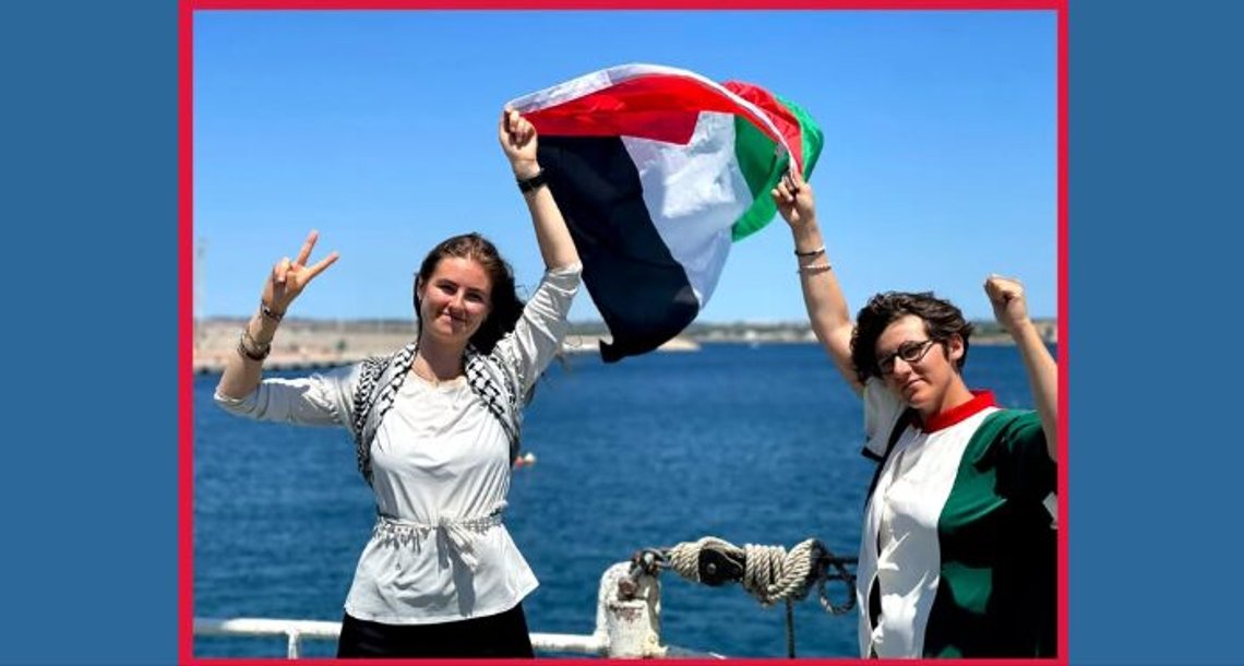 Gabrielle Cathala til høye sammen med partifelle Emma Fourreau på vei til Gaza ombord i Freedom Flotilla. Foto: Facebook/ Stand with Israel Gabrielle Cathala til høye sammen med partifelle Emma Fourreau på vei til Gaza ombord i Freedom Flotilla. Foto: Facebook/ Stand with Israel