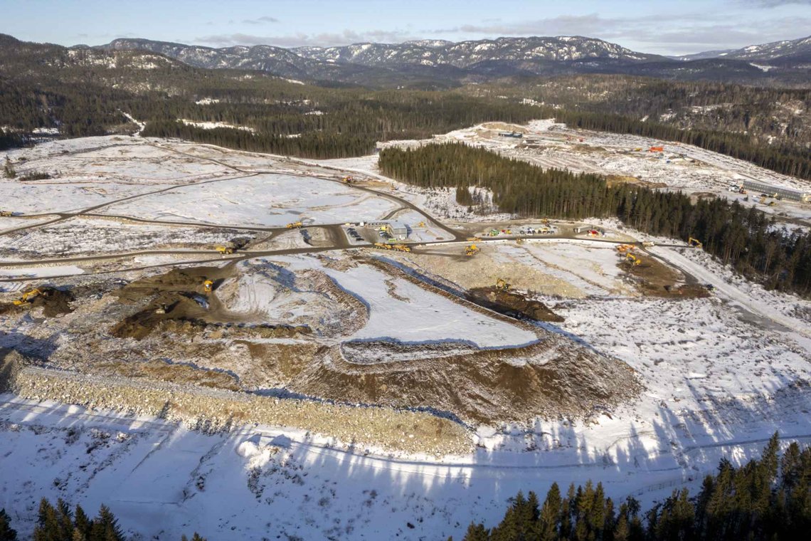 Googles nye datasenter bygges på Gromstul utenfor Skien i Telemark. Senteret for lagring av data skal stå klart i 2026. Foto: Cornelius Poppe / NTB Googles nye datasenter bygges på Gromstul utenfor Skien i Telemark. Senteret for lagring av data skal stå klart i 2026. Foto: Cornelius Poppe / NTB