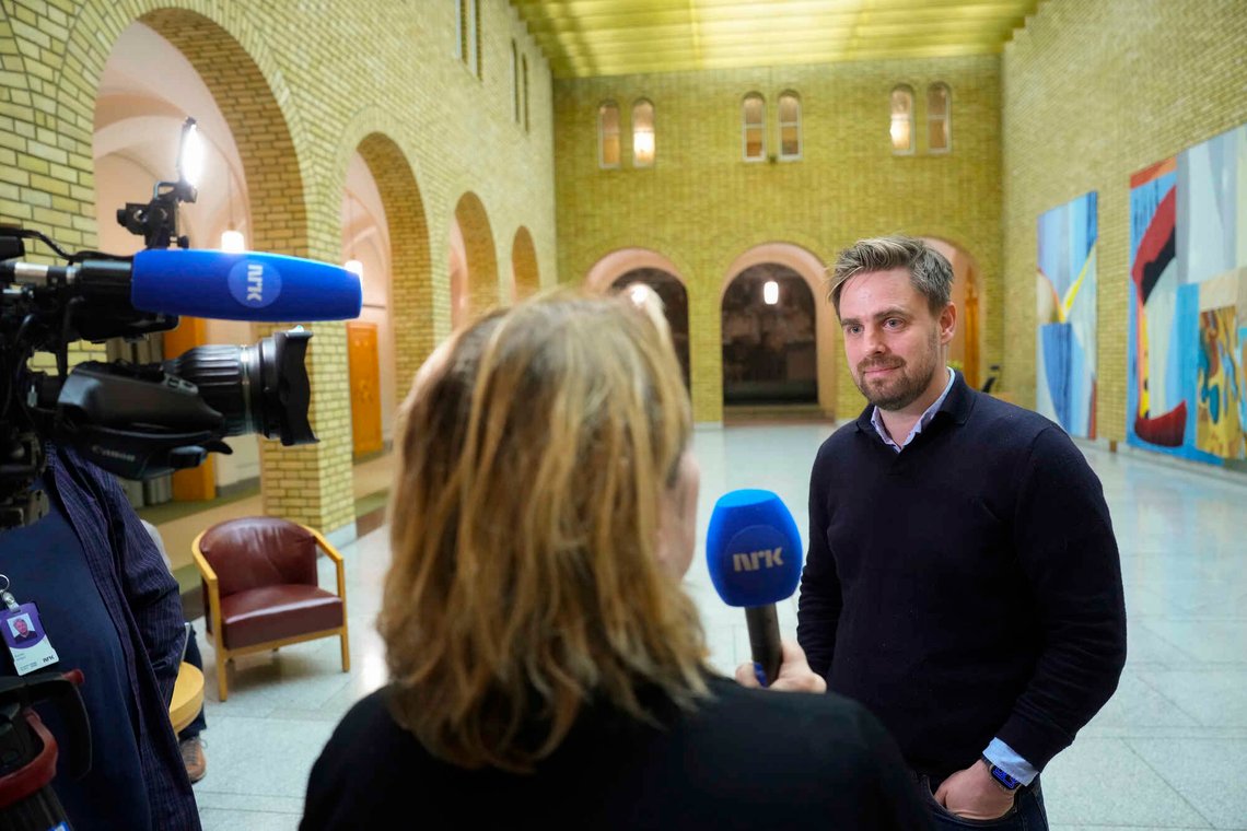 Eivind Trædal mener høyresiden er den store svakheten i flyktningkriser som den vi nettopp så i Ceuta. Foto: Javad Parsa / NTB Eivind Trædal mener høyresiden er den store svakheten i flyktningkriser som den vi nettopp så i Ceuta. Foto: Javad Parsa / NTB