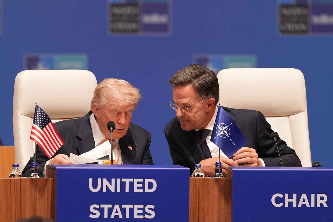 USAs president Donald Trump og NATOs generalsekretær Mark Rutte deltar på plenumsmøtet under NATO-toppmøtet i Ankara, Tyrkia, onsdag 8. juli 2026. Foto: AP /Alex Brandon/ NTB USAs president Donald Trump og NATOs generalsekretær Mark Rutte deltar på plenumsmøtet under NATO-toppmøtet i Ankara, Tyrkia, onsdag 8. juli 2026. Foto: AP /Alex Brandon/ NTB