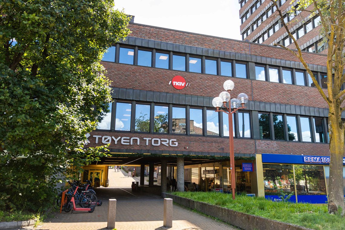 Oslo 20250708.
NAV sin logo utenfor avdeling Gamle Oslo på Tøyen torg.
Foto: Amanda Pedersen Giske / NTB Oslo 20250708.
NAV sin logo utenfor avdeling Gamle Oslo på Tøyen torg.
Foto: Amanda Pedersen Giske / NTB