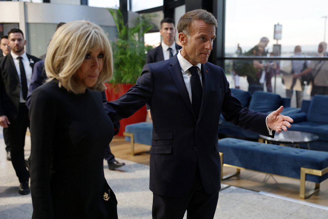 Brigitte Macron, and her husband French President Emmanuel Macron attend a farewell ceremony for Pope Leo XIV at the end of his apostolic trip, at Metz–Nancy–Lorraine Airport in Goin, northeastern France, Monday, Sept. 28, 2026. (Romeo Boetzle/Pool Photo via AP) Brigitte Macron, and her husband French President Emmanuel Macron attend a farewell ceremony for Pope Leo XIV at the end of his apostolic trip, at Metz–Nancy–Lorraine Airport in Goin, northeastern France, Monday, Sept. 28, 2026. (Romeo Boetzle/Pool Photo via AP)