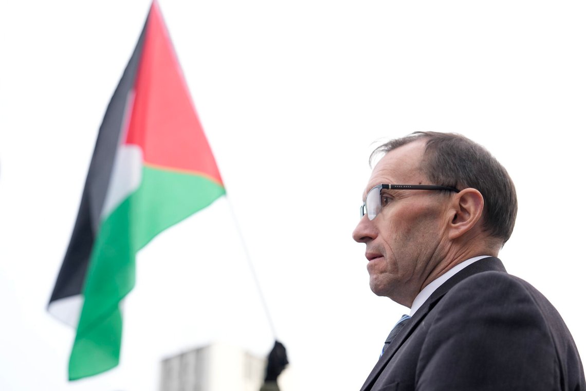 Oslo 20231018.
Utenriksminister Espen Barth Eide møter pressen for å kommentere situasjonen i Israel og Gaza.
Foto: Beate Oma Dahle / NTB Oslo 20231018.
Utenriksminister Espen Barth Eide møter pressen for å kommentere situasjonen i Israel og Gaza.
Foto: Beate Oma Dahle / NTB
