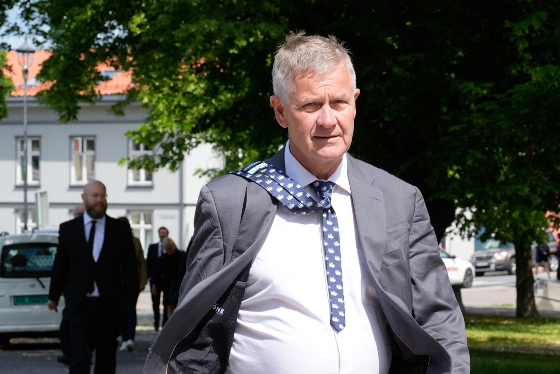 Oslo 20240614.
Erik Solheim utenfor Vålerenga kirke i Oslo hvor Petter Nome bisettes fredag.
Foto: Terje Pedersen / NTB Oslo 20240614.
Erik Solheim utenfor Vålerenga kirke i Oslo hvor Petter Nome bisettes fredag.
Foto: Terje Pedersen / NTB