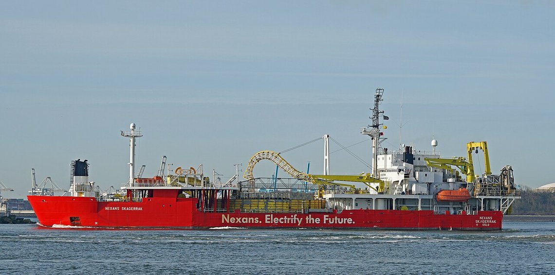 Nexans er firmaet som har lagt kabelen. Foto: Wikimedia Commons Nexans er firmaet som har lagt kabelen. Foto: Wikimedia Commons