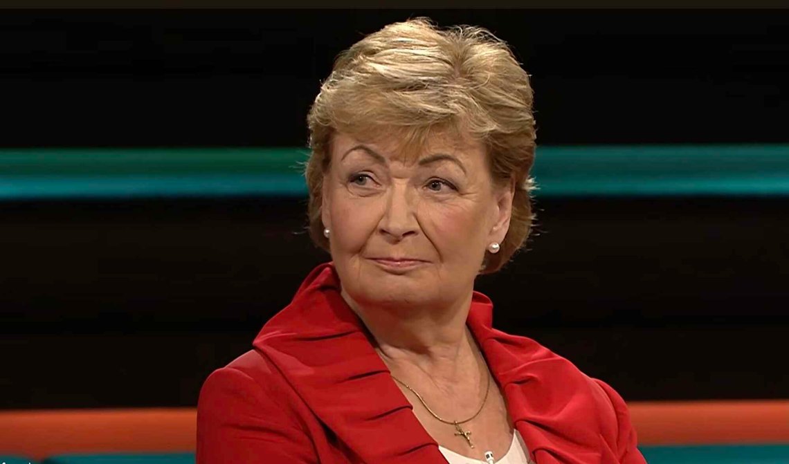Martina Schweinsburg. Stillbilde: ZDFheute Nachrichten / YouTube. Martina Schweinsburg. Stillbilde: ZDFheute Nachrichten / YouTube.
