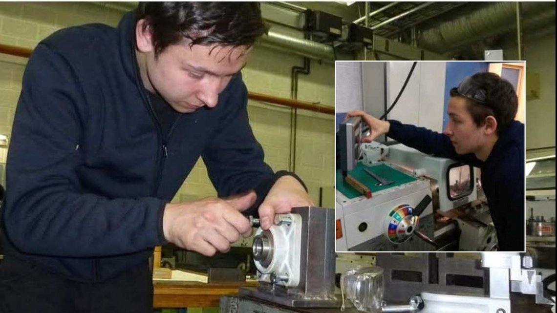 Martin Braadland som elev ved Halden videregående skole i 2016, i et Facebook-innlegg skolen nå har fjernet. Martin Braadland som elev ved Halden videregående skole i 2016, i et Facebook-innlegg skolen nå har fjernet.