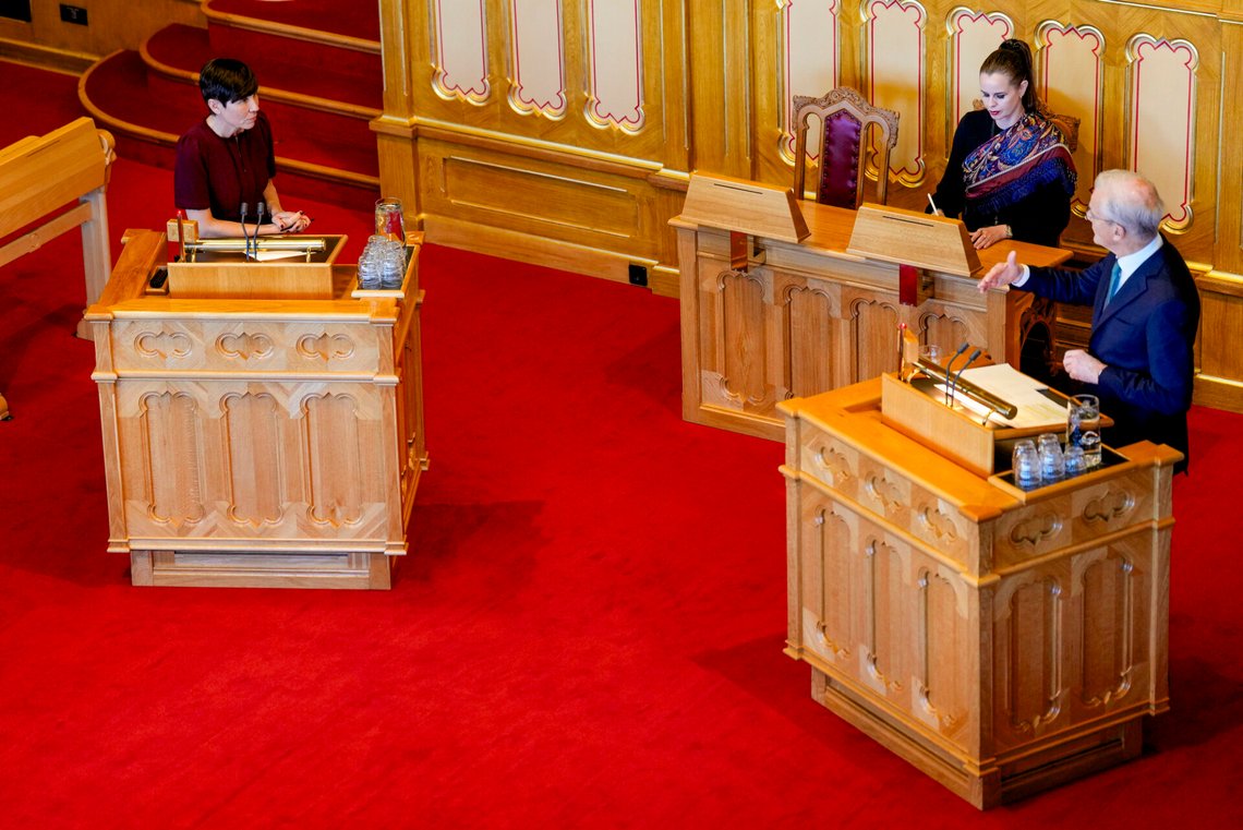Oslo 20261006.
Ine Eriksen Søreide (H) og statsminister Jonas Gahr Støre (Ap) under trontaledebatten i Stortinget.
Foto: Fredrik Varfjell / NTB Oslo 20261006.
Ine Eriksen Søreide (H) og statsminister Jonas Gahr Støre (Ap) under trontaledebatten i Stortinget.
Foto: Fredrik Varfjell / NTB