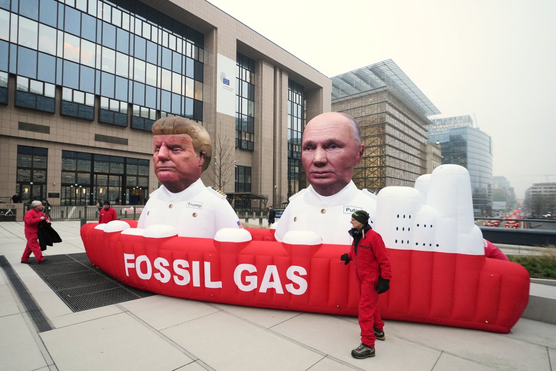 Activists of the environmental organization Greenpeace prepare inflatables depicting President Donald Trump, left, and Russian President Vladimir Putin as they protest against Europe's dependence on gas imports from the US and Russia outside EU headquarters in Brussels, Monday, Jan. 26, 2026. (AP Photo/Virginia Mayo) Activists of the environmental organization Greenpeace prepare inflatables depicting President Donald Trump, left, and Russian President Vladimir Putin as they protest against Europe's dependence on gas imports from the US and Russia outside EU headquarters in Brussels, Monday, Jan. 26, 2026. (AP Photo/Virginia Mayo)