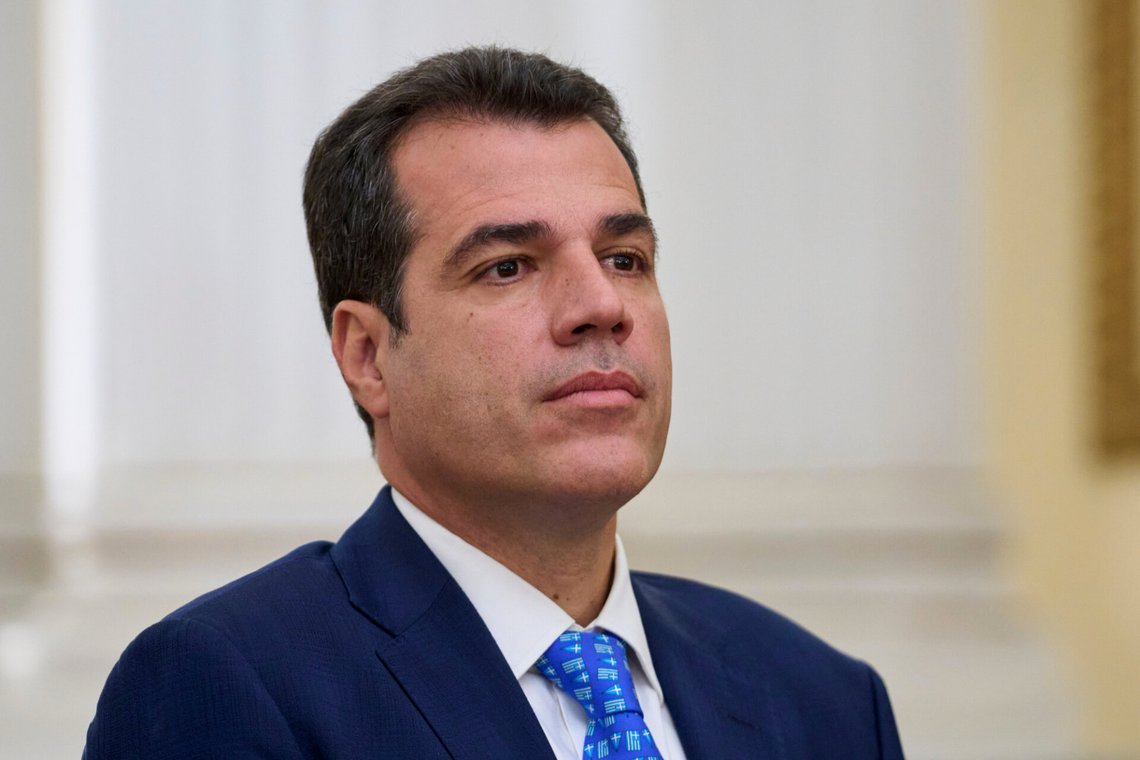 Thanos Plevris i presidentpalasset i Athen den 30. juni 2025. Foto: Petros Giannakouris / AP / NTB. Thanos Plevris i presidentpalasset i Athen den 30. juni 2025. Foto: Petros Giannakouris / AP / NTB.