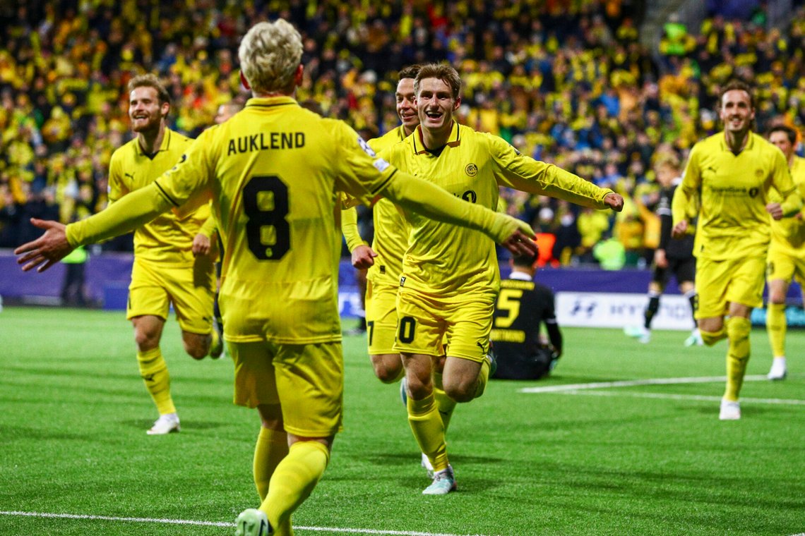 Fredrik Sjøvold feirer scoringen sin mot Dortmund. Sjøvolds mål ga Bodø/Glimt seieren og tre poeng. Foto: Mats Torbergsen / NTB Fredrik Sjøvold feirer scoringen sin mot Dortmund. Sjøvolds mål ga Bodø/Glimt seieren og tre poeng. Foto: Mats Torbergsen / NTB