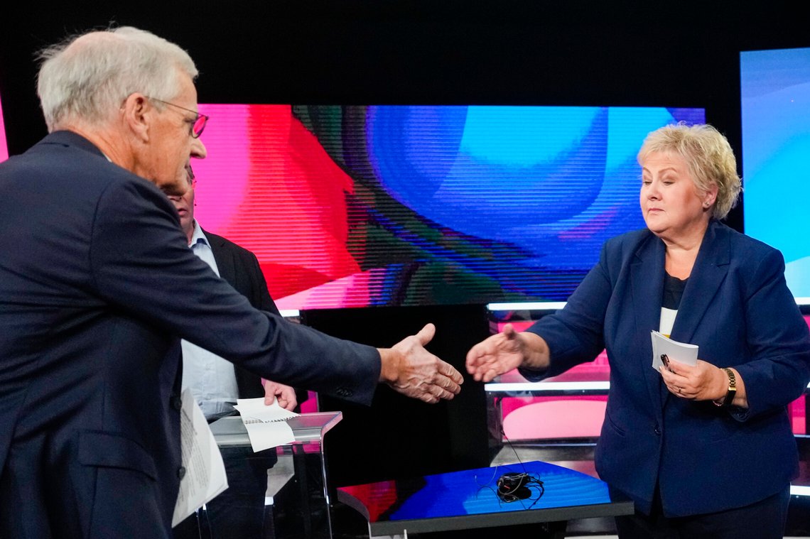 Disse to var skjønt enige om å gi den norske kraften til utlandet.
Foto: Javad Parsa / NTB Disse to var skjønt enige om å gi den norske kraften til utlandet.
Foto: Javad Parsa / NTB