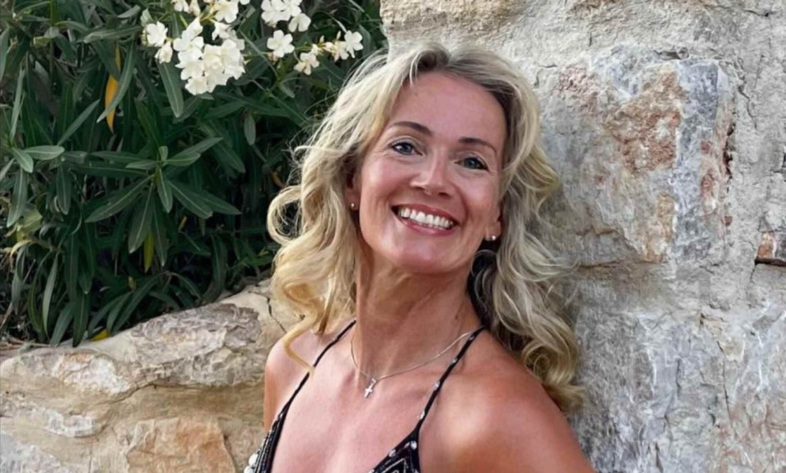 Trine Krogelien er den savnede kvinnen i 50-årene som det ble startet søk etter på lørdag 17. oktober. (Foto: Privat/Facebook) Trine Krogelien er den savnede kvinnen i 50-årene som det ble startet søk etter på lørdag 17. oktober. (Foto: Privat/Facebook)