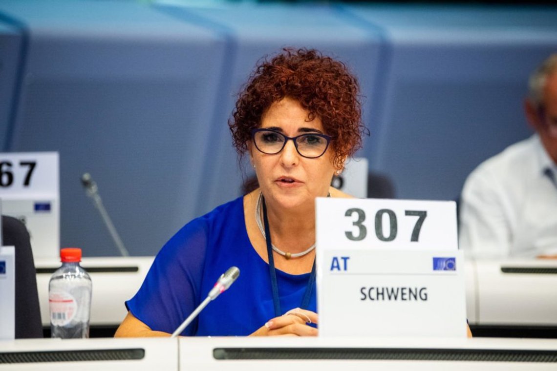 Schweng, Christa Schweng, Christa