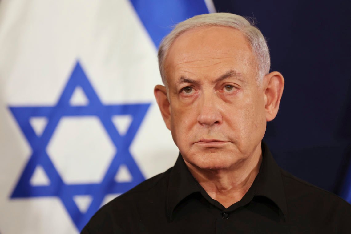 Benjamin Netanyahu vill låta lokala tjänstemän ta över det civila styret på Gazaremsan efter kriget, men behålla full militär kontroll och skapa en buffertzon längs gränsen. Foto: Abir Sultan / AP / NTB Benjamin Netanyahu vill låta lokala tjänstemän ta över det civila styret på Gazaremsan efter kriget, men behålla full militär kontroll och skapa en buffertzon längs gränsen. Foto: Abir Sultan / AP / NTB