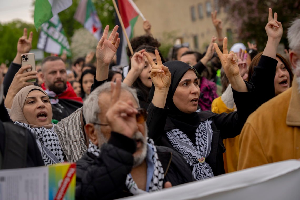 Demonstration mot Israels deltagande i Eurovision i Malmö, torsdagen den 9 maj 2024. Foto: Ida Marie Odgaard / Ritzau Scanpix Demonstration mot Israels deltagande i Eurovision i Malmö, torsdagen den 9 maj 2024. Foto: Ida Marie Odgaard / Ritzau Scanpix