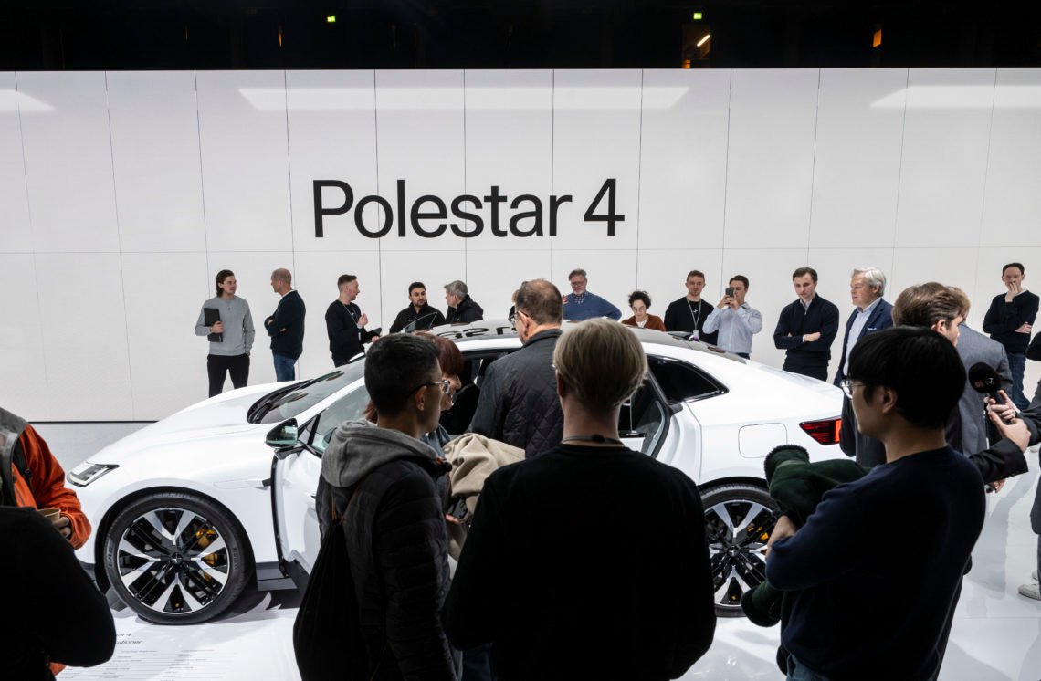 STOCKHOLM, SVERIGE 20240202 Elbilsmässan E-car expo på Friends Arena i Solna. Polestars nya bil. Polestar 4. Foto: Pontus Lundahl / TT / Kod 10050 STOCKHOLM, SVERIGE 20240202 Elbilsmässan E-car expo på Friends Arena i Solna. Polestars nya bil. Polestar 4. Foto: Pontus Lundahl / TT / Kod 10050