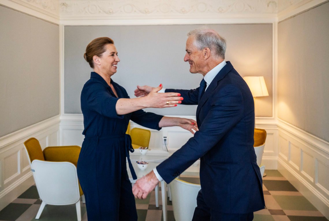 Norges statsminister Jonas Gahr Støre och Danmarks statsminister Mette Frederiksen under det nordiska toppmötet i Stockholm, 31 maj 2024. Foto: Ole Berg-Rusten / NTB Norges statsminister Jonas Gahr Støre och Danmarks statsminister Mette Frederiksen under det nordiska toppmötet i Stockholm, 31 maj 2024. Foto: Ole Berg-Rusten / NTB
