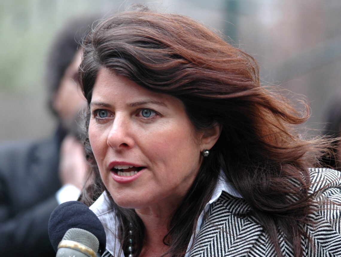 Naomi Wolf har gjort upp med sin yngre persona och levererar en bok om tyrannin som vi upplevde under pandemin. Foto: Sunset Parkerpix / Wikimedia Naomi Wolf har gjort upp med sin yngre persona och levererar en bok om tyrannin som vi upplevde under pandemin. Foto: Sunset Parkerpix / Wikimedia