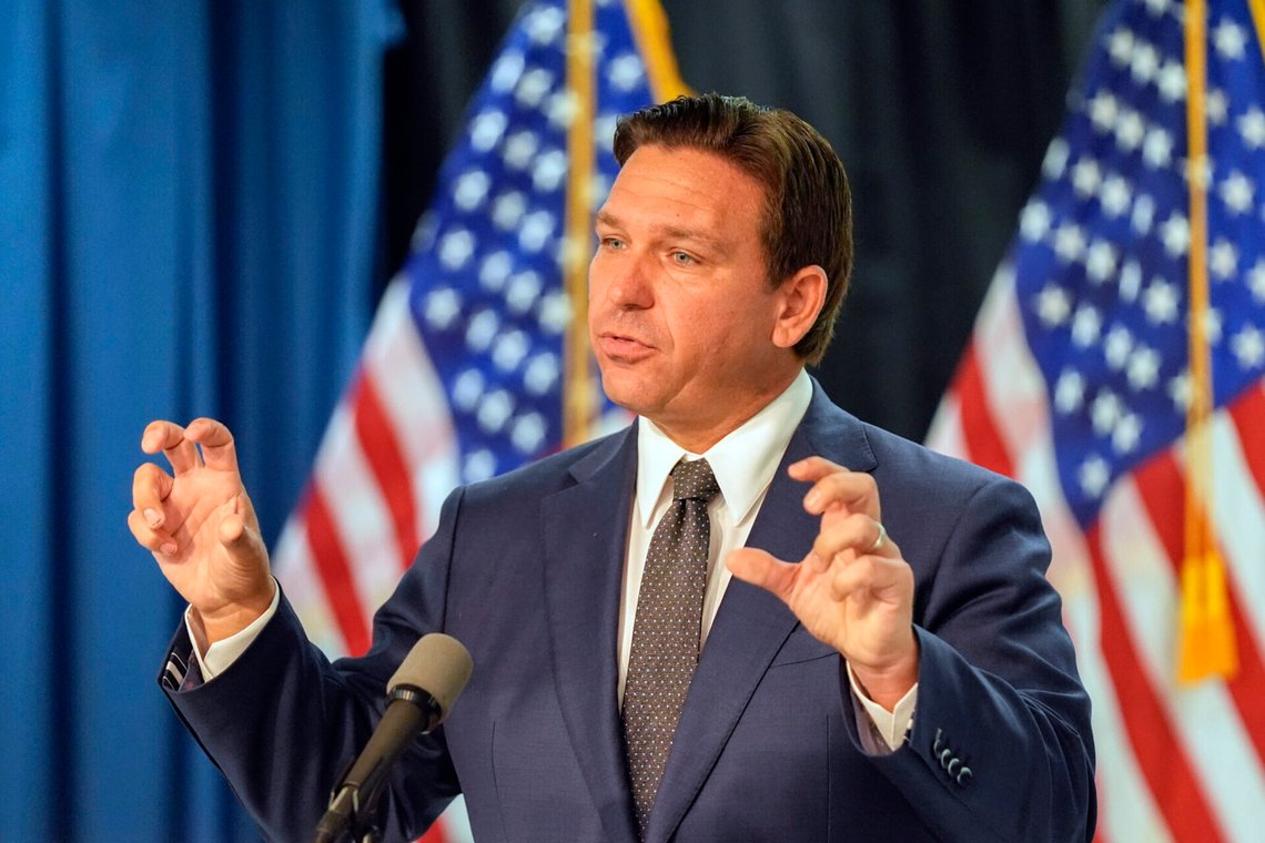 Ron DeSantis under en presskonferens i Orlando, Florida, den 16 september 2024. Foto: John Raoux / AP / NTB Ron DeSantis under en presskonferens i Orlando, Florida, den 16 september 2024. Foto: John Raoux / AP / NTB