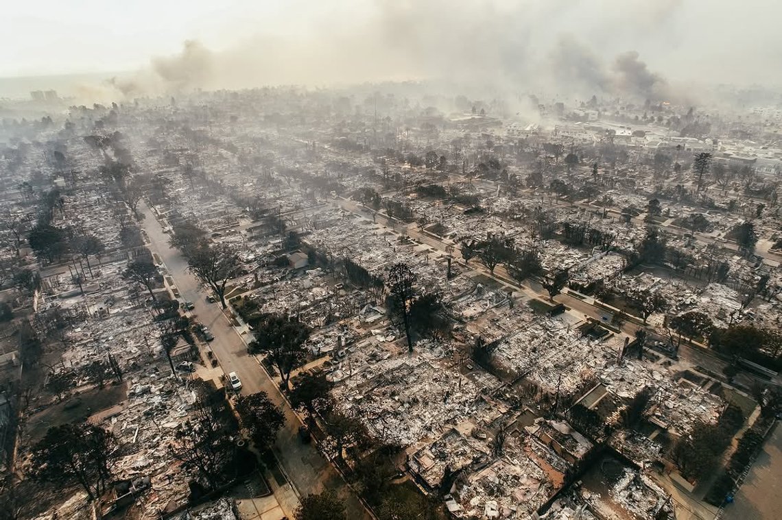 Det här är Pacific Palisades. Området har inte varit utsatt för ett kärnvapenkrig. Katastrofen är skyldig till Demokraternas meningslösa politik, säger redaktören på Breitbart. Foto: X / John LaFevre Det här är Pacific Palisades. Området har inte varit utsatt för ett kärnvapenkrig. Katastrofen är skyldig till Demokraternas meningslösa politik, säger redaktören på Breitbart. Foto: X / John LaFevre