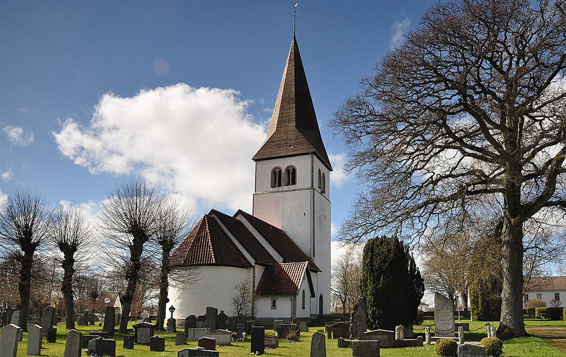 Hemse kyrka invigdes på 1100-talet. Foto: Helen Simonsson CC BY-SA 4.0 Hemse kyrka invigdes på 1100-talet. Foto: Helen Simonsson CC BY-SA 4.0