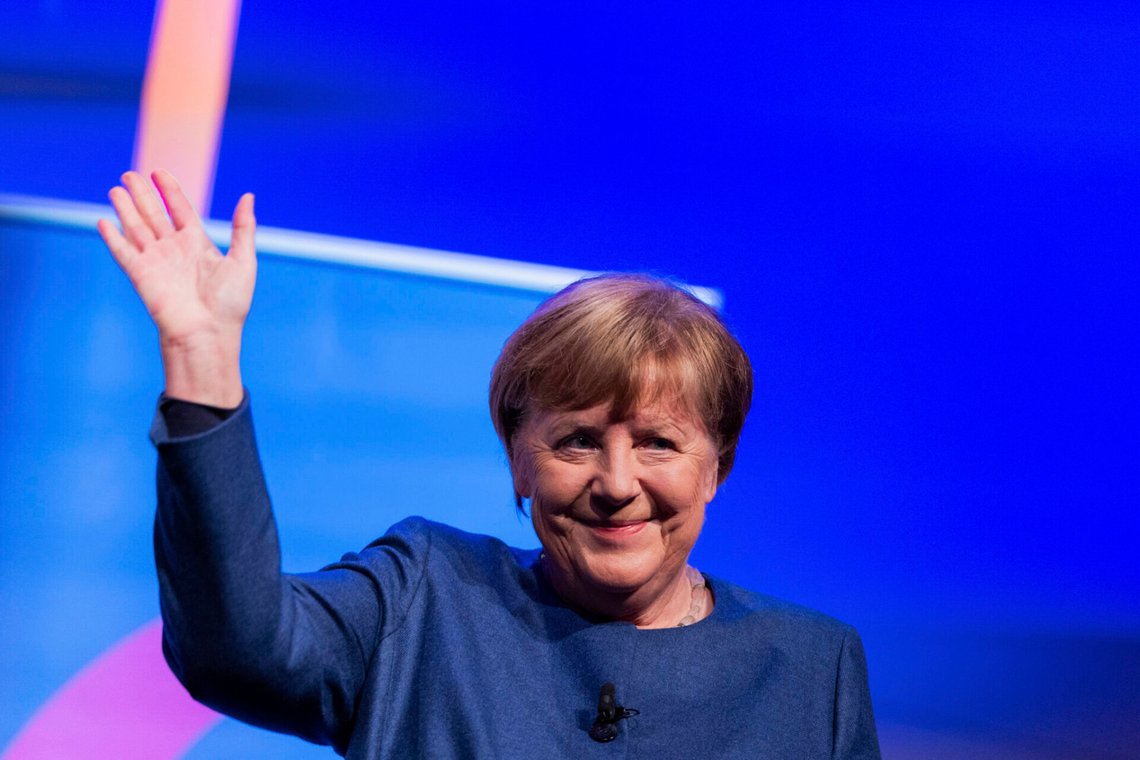Angela Merkel lanserar sin bok ”Frihet: Minnen 1954–2021” i Köln den 16 december 2024. Foto: Rolf Vennenbernd / DPA via AP / NTB. Angela Merkel lanserar sin bok ”Frihet: Minnen 1954–2021” i Köln den 16 december 2024. Foto: Rolf Vennenbernd / DPA via AP / NTB.
