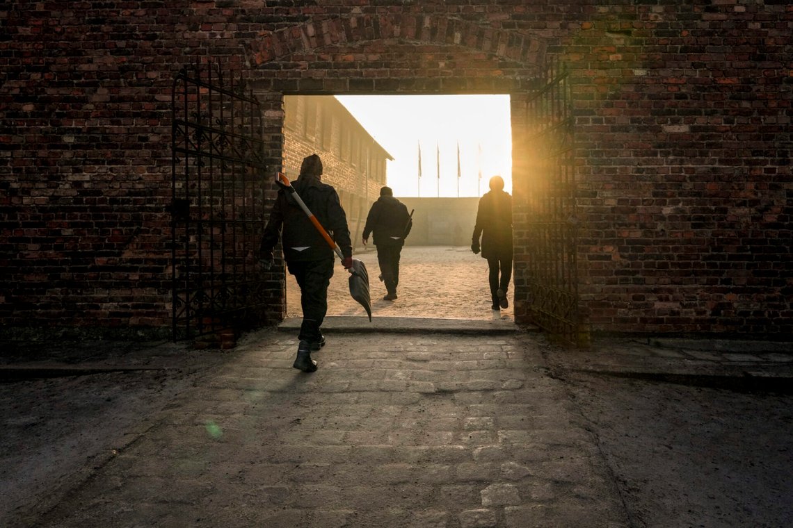 Förberedelser görs inför 80-årsdagen av befrielsen av Auschwitz i det tidigare nazistiska förintelselägret den 27 januari 2025. Foto: Czarek Sokolowski / AP / NTB Förberedelser görs inför 80-årsdagen av befrielsen av Auschwitz i det tidigare nazistiska förintelselägret den 27 januari 2025. Foto: Czarek Sokolowski / AP / NTB