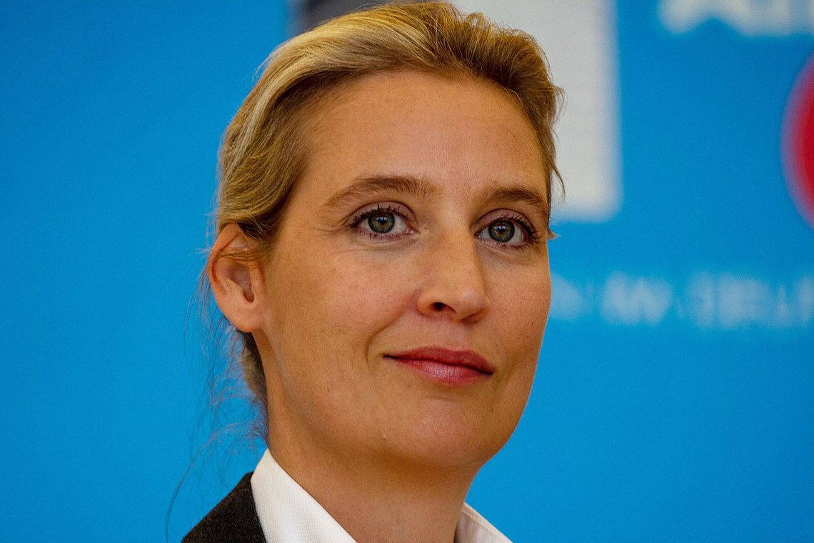 Rekordstor medlemstillströmning till Alice Weidels AfD efter att demokratins tillsynsmyndighet funnit partiet oförenligt med demokrati. Foto: Olaf Kosinsky (kosinsky.eu) CC BY-SA 3.0 DE Rekordstor medlemstillströmning till Alice Weidels AfD efter att demokratins tillsynsmyndighet funnit partiet oförenligt med demokrati. Foto: Olaf Kosinsky (kosinsky.eu) CC BY-SA 3.0 DE