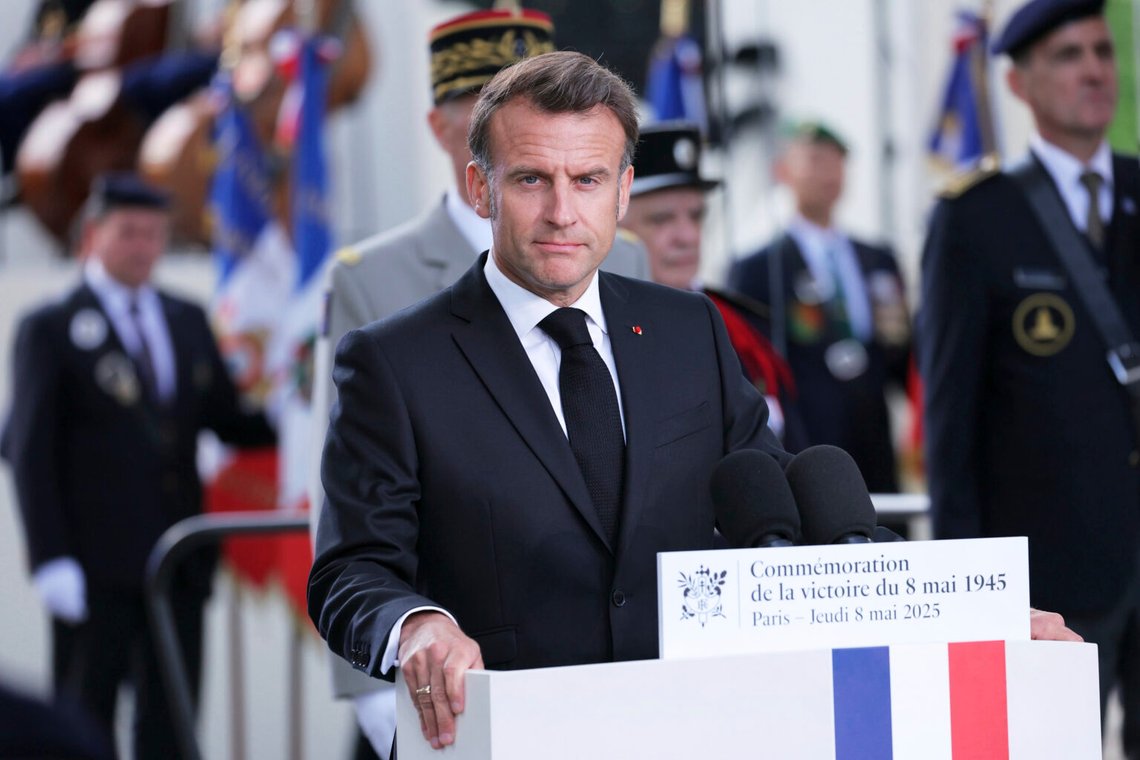 Emmanuel Macron är för att låta franska väljare få säga sitt i folkomröstningar om flera ekonomiska och sociala reformer. Foto: Thomas Samson / AP / NTB Emmanuel Macron är för att låta franska väljare få säga sitt i folkomröstningar om flera ekonomiska och sociala reformer. Foto: Thomas Samson / AP / NTB