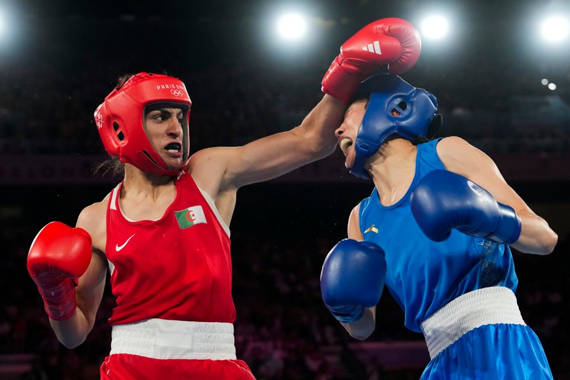 Imane Khelif besegrar Kinas Yang Liu i finalen i damernas 66-kilosklass i boxning vid OS i Paris. Foto: AP/Ariana Cubillos/NTB Imane Khelif besegrar Kinas Yang Liu i finalen i damernas 66-kilosklass i boxning vid OS i Paris. Foto: AP/Ariana Cubillos/NTB