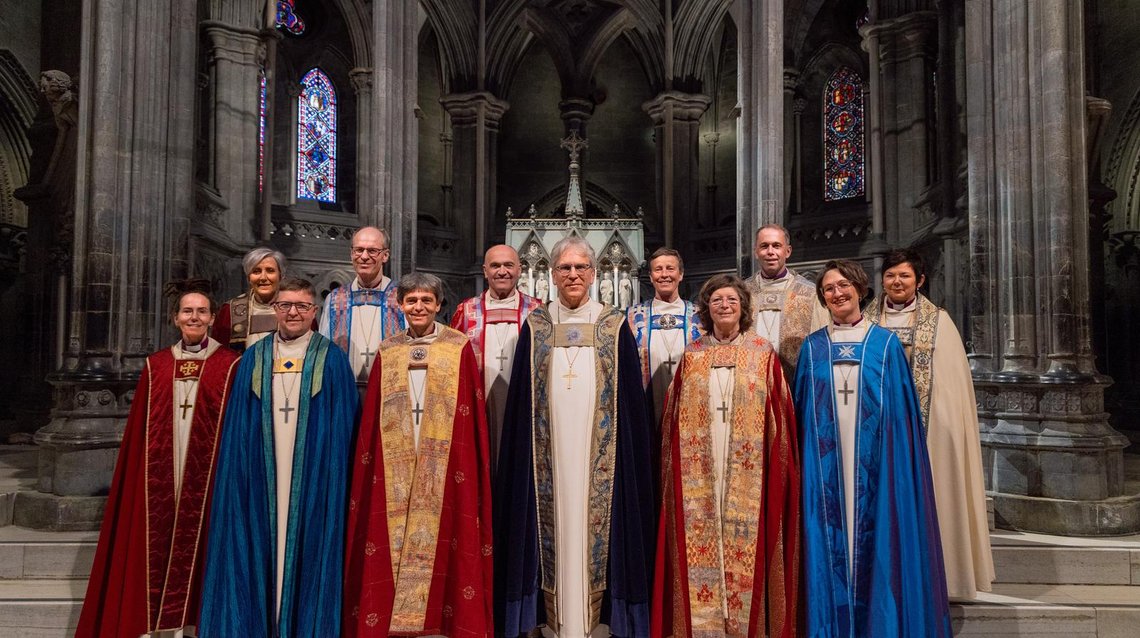 Norges biskopar i Nidarosdomen under Kirkemøtet 2025. Foto: Den norske kirke. Norges biskopar i Nidarosdomen under Kirkemøtet 2025. Foto: Den norske kirke.