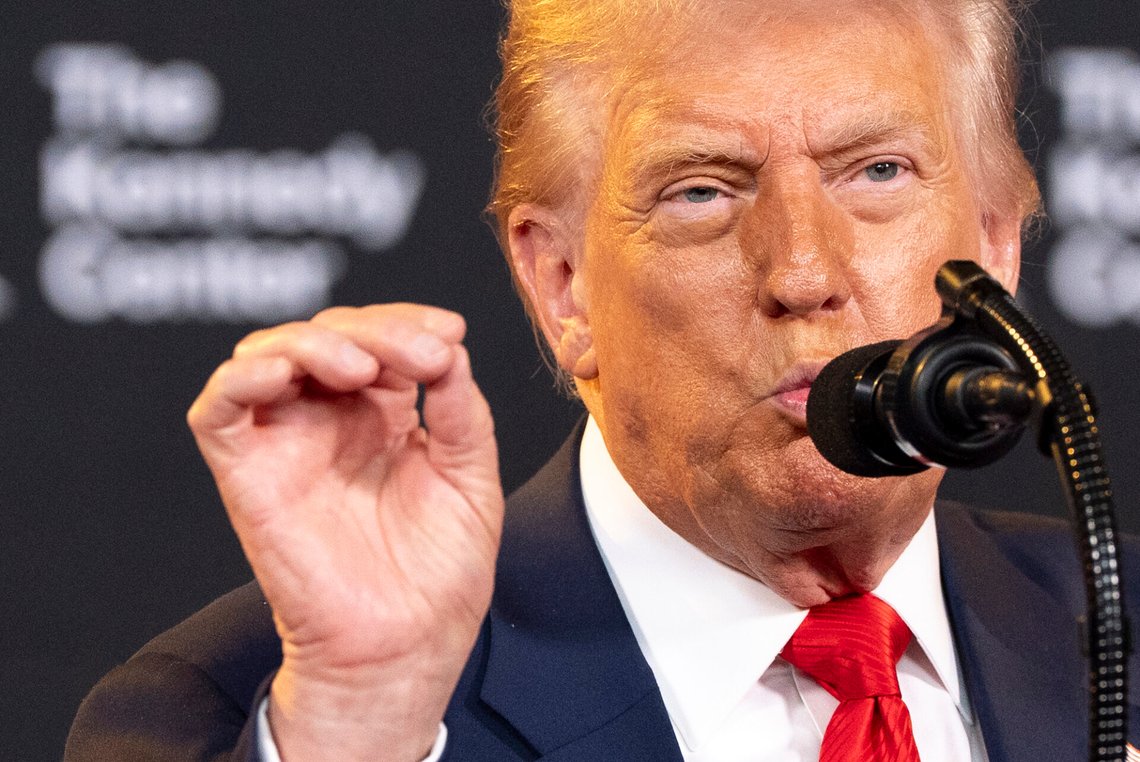 Donald Trump talar vid Kennedy Center i Washington D.C. den 13 augusti 2025. Foto: Alex Brandon / AP / NTB. Donald Trump talar vid Kennedy Center i Washington D.C. den 13 augusti 2025. Foto: Alex Brandon / AP / NTB.