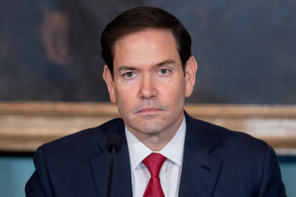 Utrikesminister Marco Rubio deltar i en undertecknandeceremoni för ett fredsavtal mellan Rwanda och Demokratiska republiken Kongo vid utrikesdepartementet den 27 juni 2025 i Washington. Foto: Mark Schiefelbein/AP Photo Utrikesminister Marco Rubio deltar i en undertecknandeceremoni för ett fredsavtal mellan Rwanda och Demokratiska republiken Kongo vid utrikesdepartementet den 27 juni 2025 i Washington. Foto: Mark Schiefelbein/AP Photo