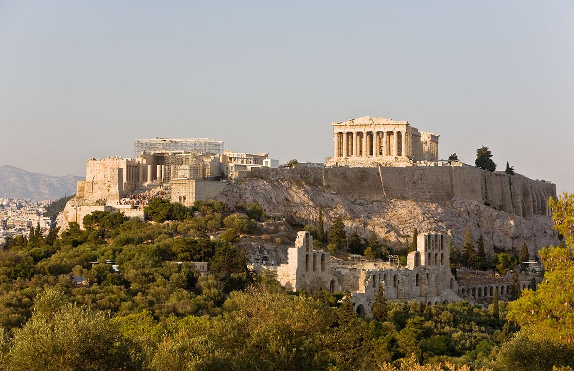 Om ingenting görs åt invandringen kommer det snart bara att finnas ruiner kvar. Akropolis. Foto: Arnt Jensvoll Om ingenting görs åt invandringen kommer det snart bara att finnas ruiner kvar. Akropolis. Foto: Arnt Jensvoll