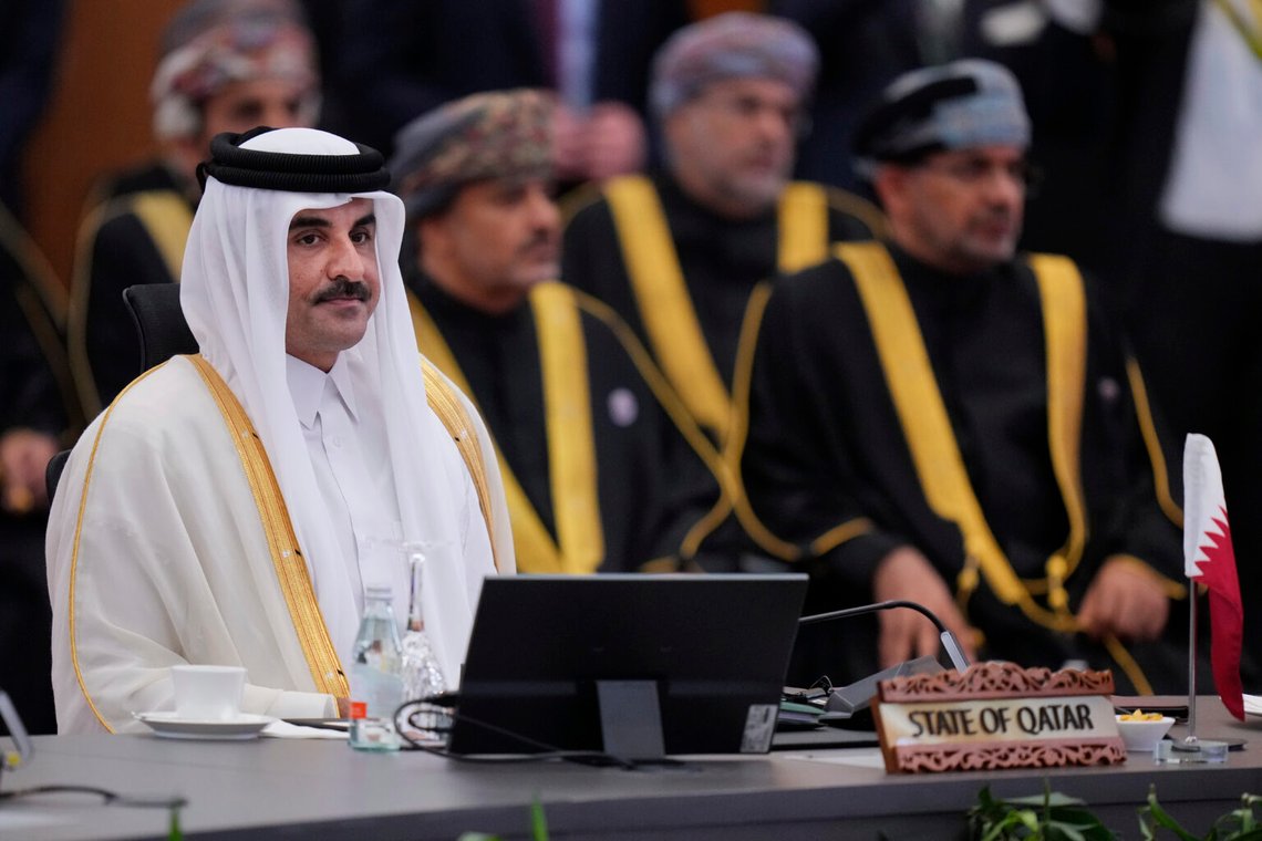 Qatars emir Sheikh Tamim bin Hamad Al Thani deltar i det andra toppmötet mellan ASEAN och Gulfstaternas samarbetsråd (GCC) efter toppmötet mellan Sydostasiatiska nationer (ASEAN) i Kuala Lumpur, Malaysia, tisdagen den 27 maj 2025. Foto: Vincent Thian/AP Photo Qatars emir Sheikh Tamim bin Hamad Al Thani deltar i det andra toppmötet mellan ASEAN och Gulfstaternas samarbetsråd (GCC) efter toppmötet mellan Sydostasiatiska nationer (ASEAN) i Kuala Lumpur, Malaysia, tisdagen den 27 maj 2025. Foto: Vincent Thian/AP Photo