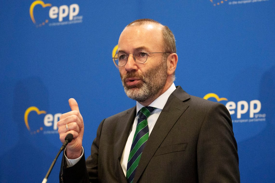 Manfred Weber. Foto: Vadim Ghirda / AP / NTB. Manfred Weber. Foto: Vadim Ghirda / AP / NTB.