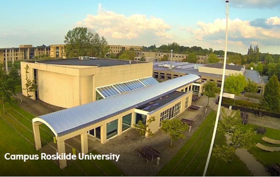 Campus vid Roskilde Universitet (RUC), som har utnyttjat utländska studenter för att få miljontals danska kronor i välbehövliga statliga subventioner. Foto: RUC Campus vid Roskilde Universitet (RUC), som har utnyttjat utländska studenter för att få miljontals danska kronor i välbehövliga statliga subventioner. Foto: RUC