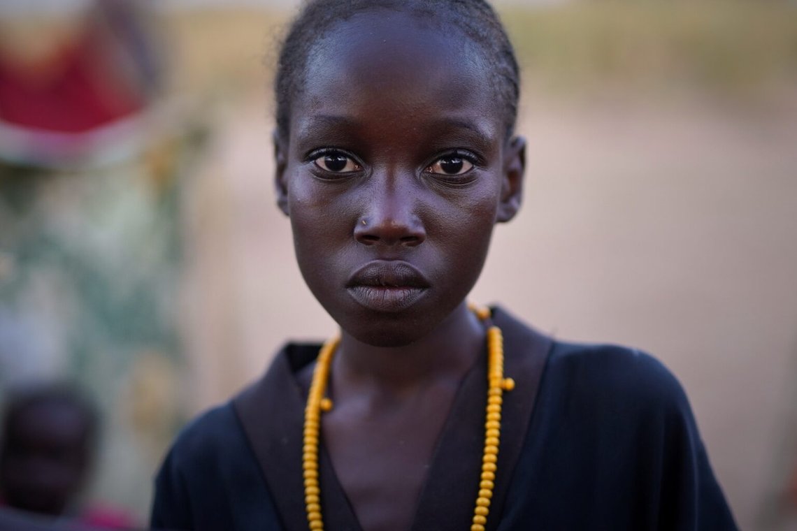 Detta foto som släppts av UNICEF visar en kvinna från el-Fasher i ett flyktingläger där invånare sökte skydd undan strider mellan regeringsstyrkor och RSF, i Tawila, Darfur-regionen, Sudan, onsdagen den 29 oktober 2025. Foto: Mohammed Jammal/UNICEF via AP Detta foto som släppts av UNICEF visar en kvinna från el-Fasher i ett flyktingläger där invånare sökte skydd undan strider mellan regeringsstyrkor och RSF, i Tawila, Darfur-regionen, Sudan, onsdagen den 29 oktober 2025. Foto: Mohammed Jammal/UNICEF via AP